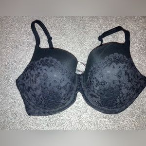 Victoria Secret 36DD NWOT & 2 NWT